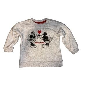 ⭐️ H&M Mickey and Minnie Mouse Love Sweater